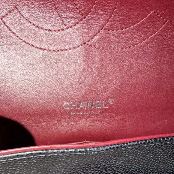 CHANEL Black Quilted Jumbo Leather Flap Shoulder Bag with Chain Strap- Caviar - Picture 9 of 12